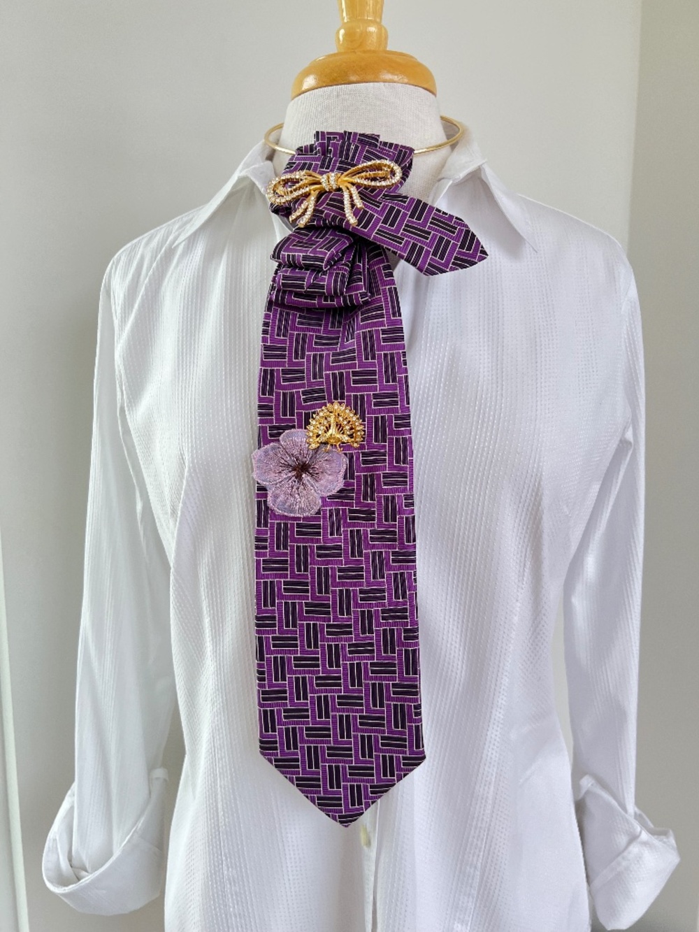 A28🇨🇦_Purple Peacock Tali's Tie